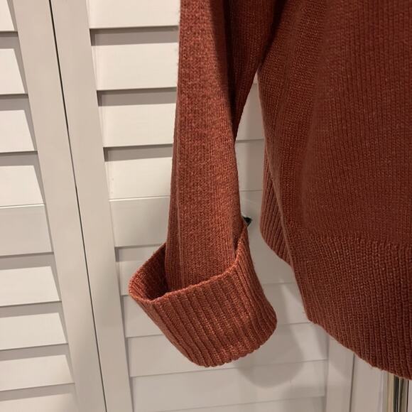 1.State NWT One cold shoulder Turtleneck Sweater. - Picture 5 of 8